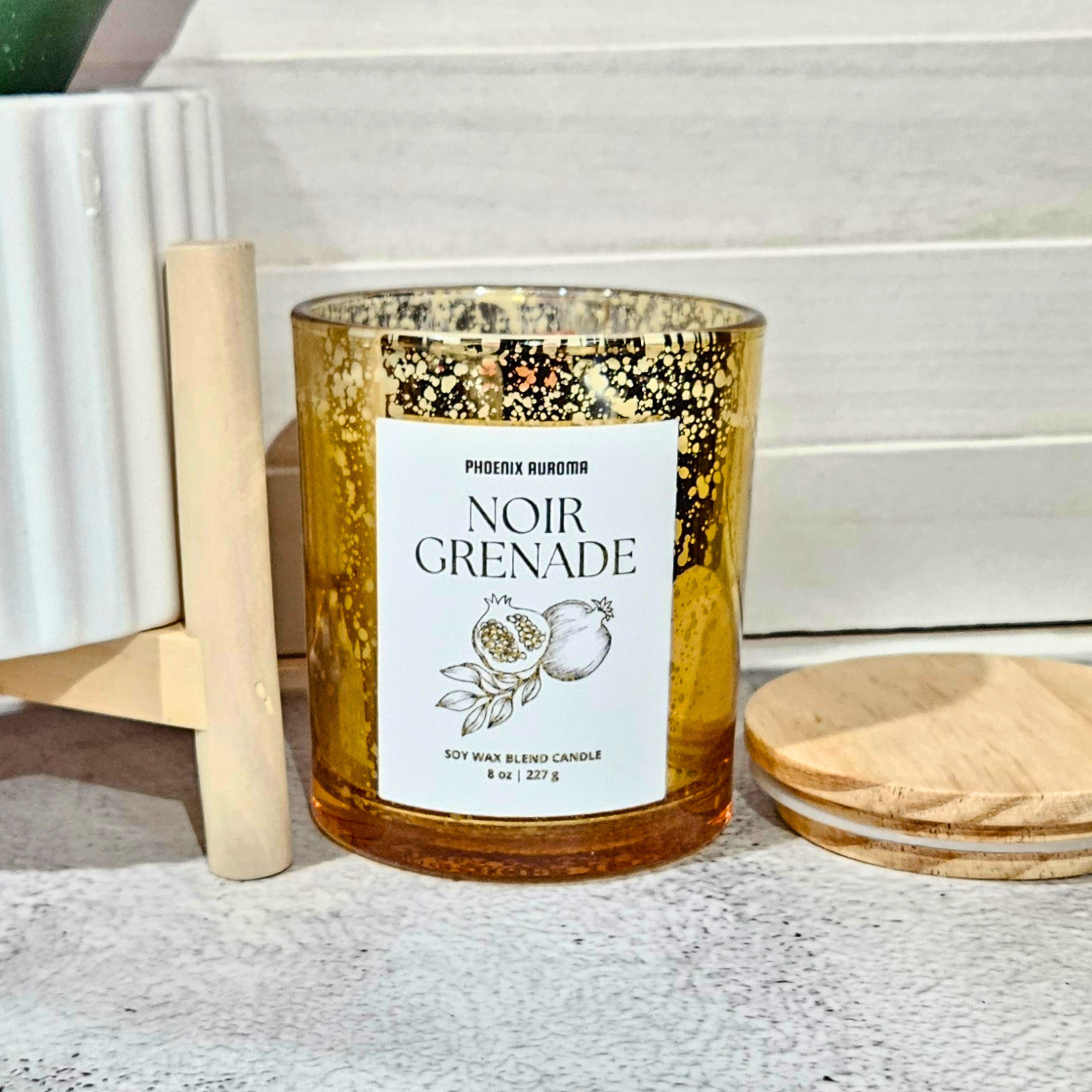 Noir Grenade Candle